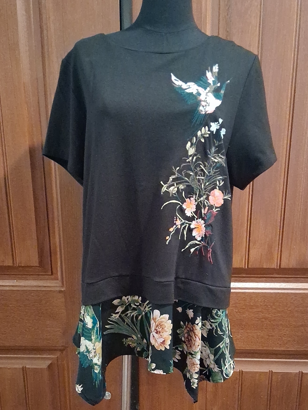W5 Black Floral & Bird Layered Short Sleeve Tunic